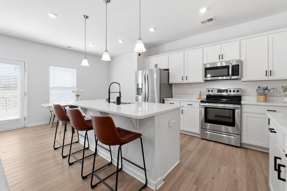 3 bedroom, 3 bathroom, 1,956 sq ft townhouse for sale at 22 Felton Walk, Cartersville, GA 30120 — photo 7