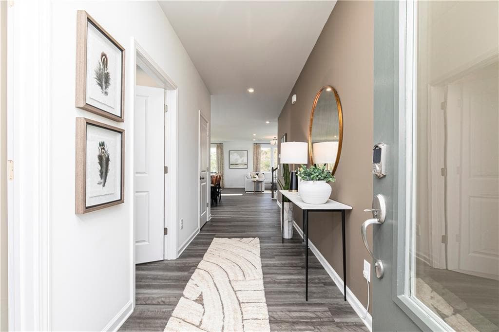 4 bedroom, 3 bathroom, 2,729 sq ft single family residence for sale at 1380 Jordan Brook Drive Lane, Lawrenceville, GA 30043 — photo 2
