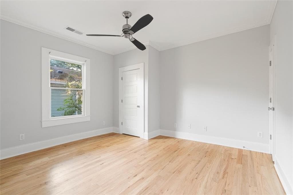 3 bedroom, 2 bathroom single family residence under contract at 8 Whitefoord Avenue, Atlanta, GA 30307 — photo 10