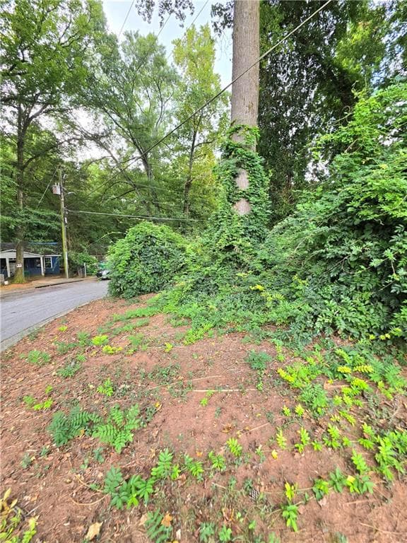 single family residence under contract at 546 Dixon Street, Scottdale, GA 30079