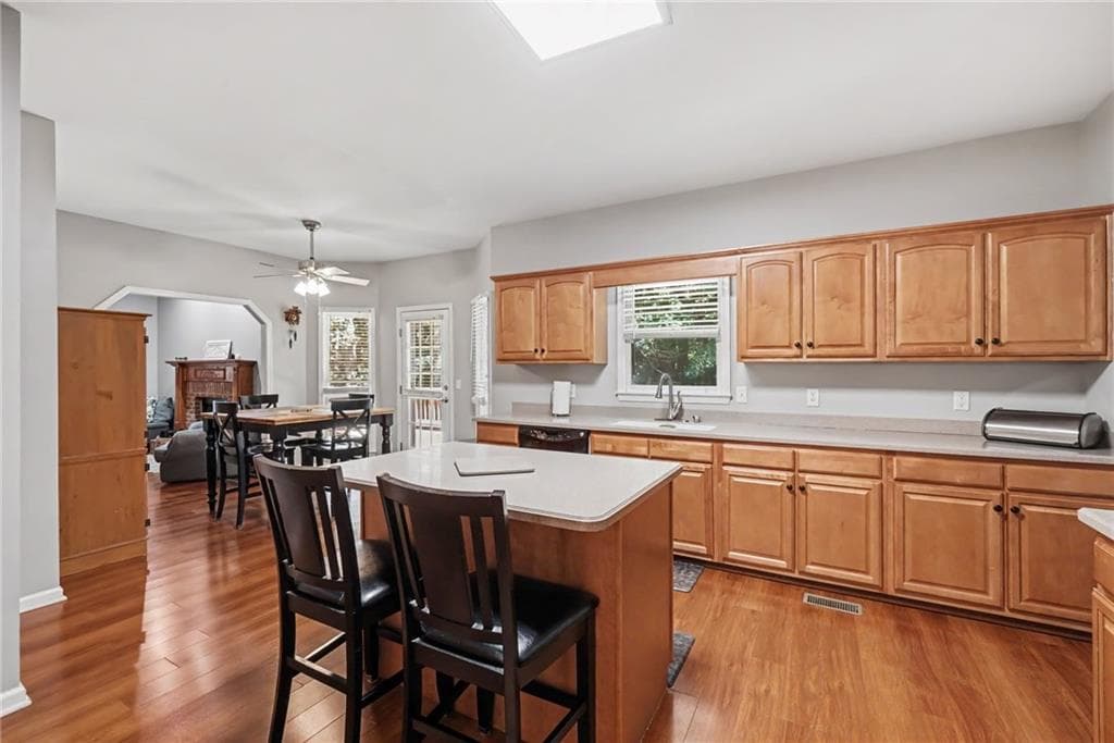 4 bedroom, 3 bathroom, 2,378 sq ft single family residence for sale at 558 Whitby Drive, Douglasville, GA 30134 — photo 5