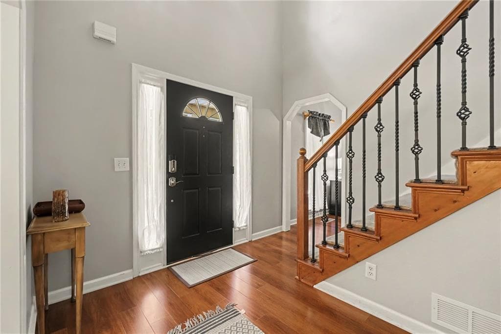 4 bedroom, 3 bathroom, 2,378 sq ft single family residence for sale at 558 Whitby Drive, Douglasville, GA 30134 — photo 4