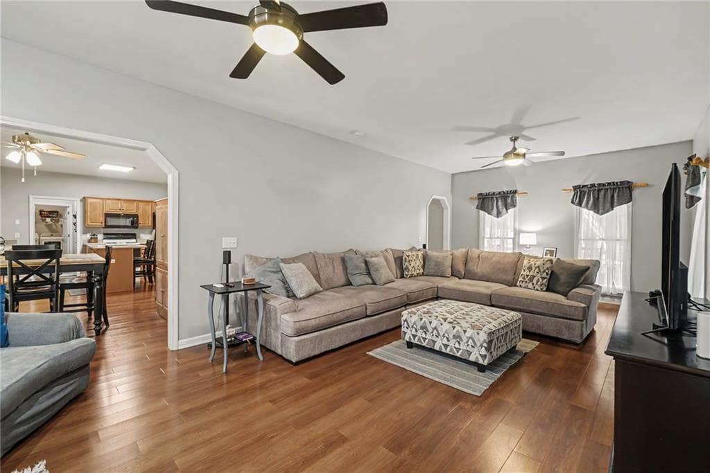 4 bedroom, 3 bathroom, 2,378 sq ft single family residence for sale at 558 Whitby Drive, Douglasville, GA 30134 — photo 9