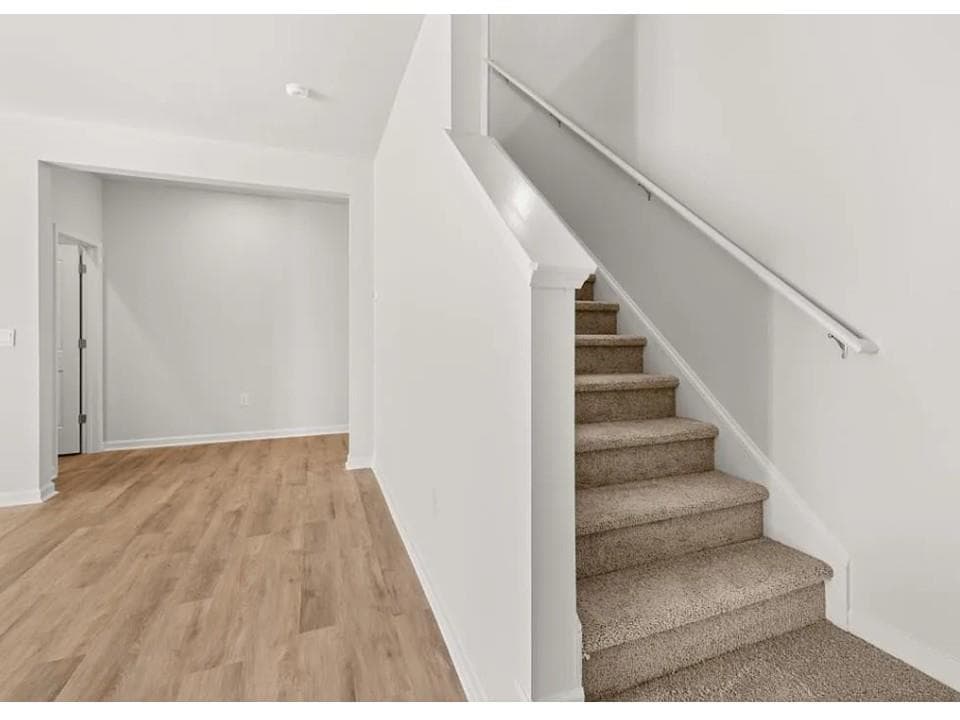 3 bedroom, 3 bathroom, 2,438 sq ft townhouse for rent at 49 Pepperbush Way, Jasper, GA 30143 for $2,250 a month — photo 8
