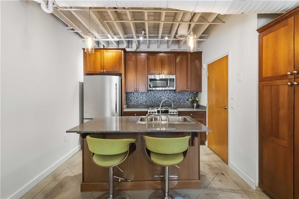 2 bedroom, 3 bathroom, 1,290 sq ft townhouse for sale at 1791 Harper Street F, Atlanta, GA 30318 — photo 5