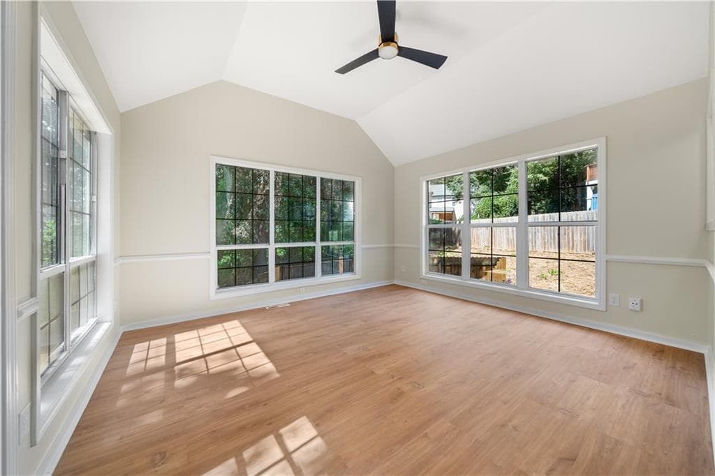 4 bedroom, 4 bathroom, 1,751 sq ft single family residence for sale at 832 Leland Court, Stone Mountain, GA 30083 — photo 5