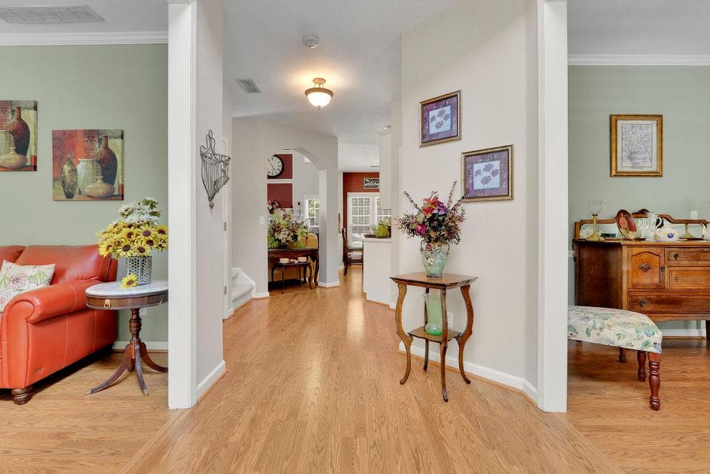 3 bedroom, 3 bathroom, 2,981 sq ft single family residence for sale at 2315 Walnut Grove Way, Suwanee, GA 30024 — photo 10