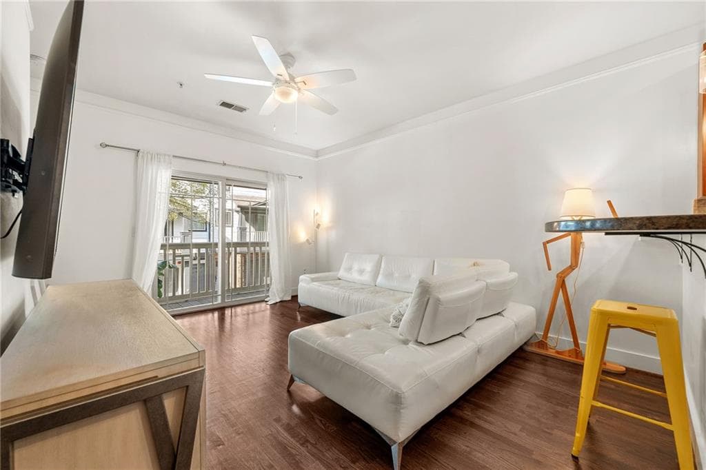 2 bedroom, 3 bathroom, 1,284 sq ft townhouse for sale at 216 Semel Drive 362, Atlanta, GA 30309 — photo 8