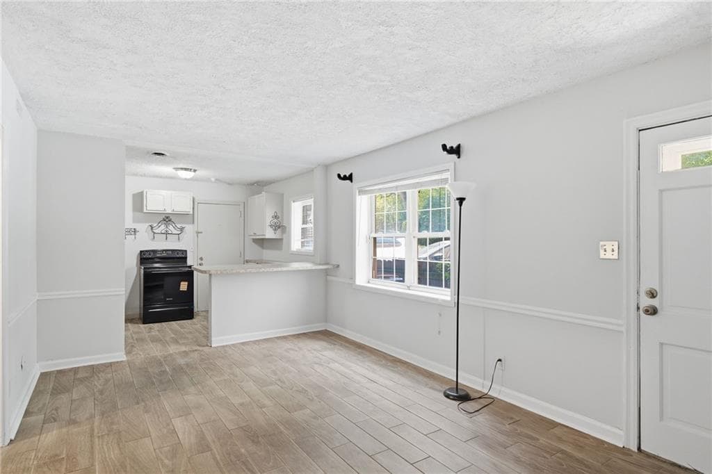 1 bedroom, 1 bathroom, 702 sq ft condominium for sale at 430 Lindbergh Drive A6, Atlanta, GA 30305