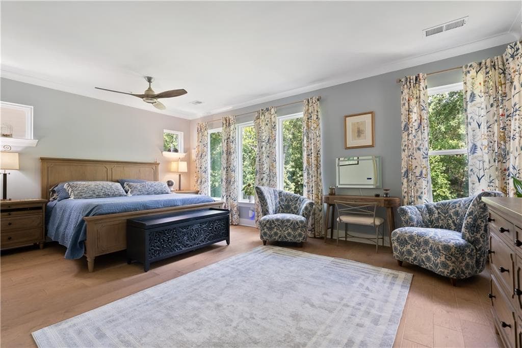 3 bedroom, 3 bathroom, 3,663 sq ft single family residence for sale at 318 Carriage Glen Lane, Woodstock, GA 30188 — photo 5