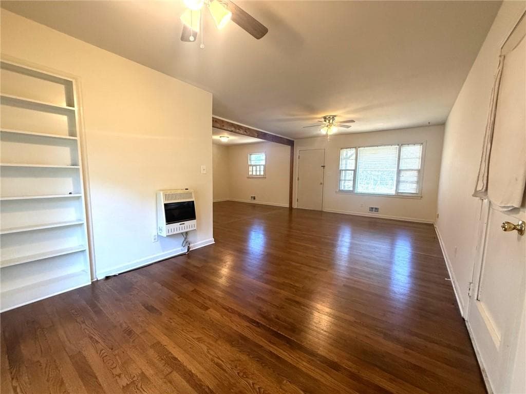 2 bedroom, 1 bathroom, 984 sq ft single family residence for rent at 3532 Ponderosa Lane, Powder Springs, GA 30127 for $1,500 a month — photo 4