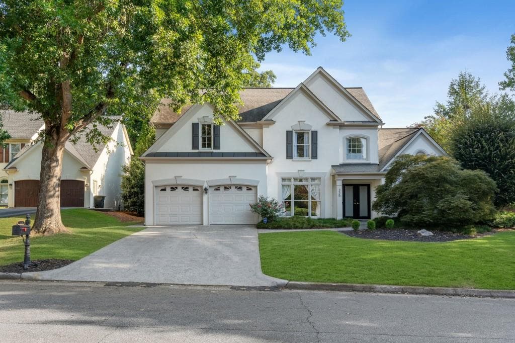 4 bedroom, 4 bathroom, 3,612 sq ft single family residence under contract at 335 Craighead Drive, Atlanta, GA 30319