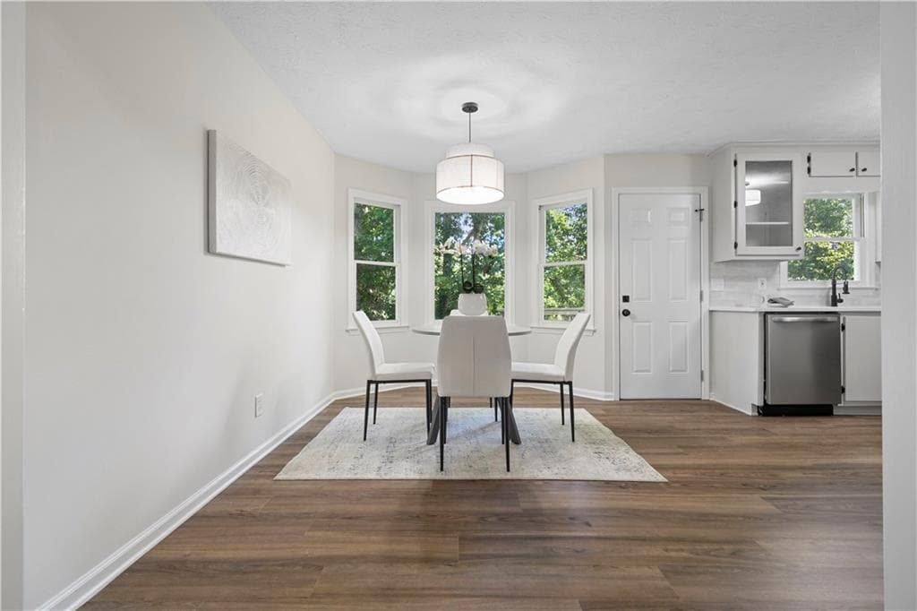 4 bedroom, 3 bathroom, 2,312 sq ft single family residence for sale at 182 Shallow Ridge Lane, Kennesaw, GA 30144 — photo 6