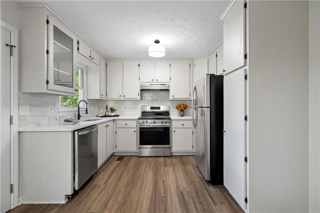 4 bedroom, 3 bathroom, 2,312 sq ft single family residence for sale at 182 Shallow Ridge Lane, Kennesaw, GA 30144 — photo 10