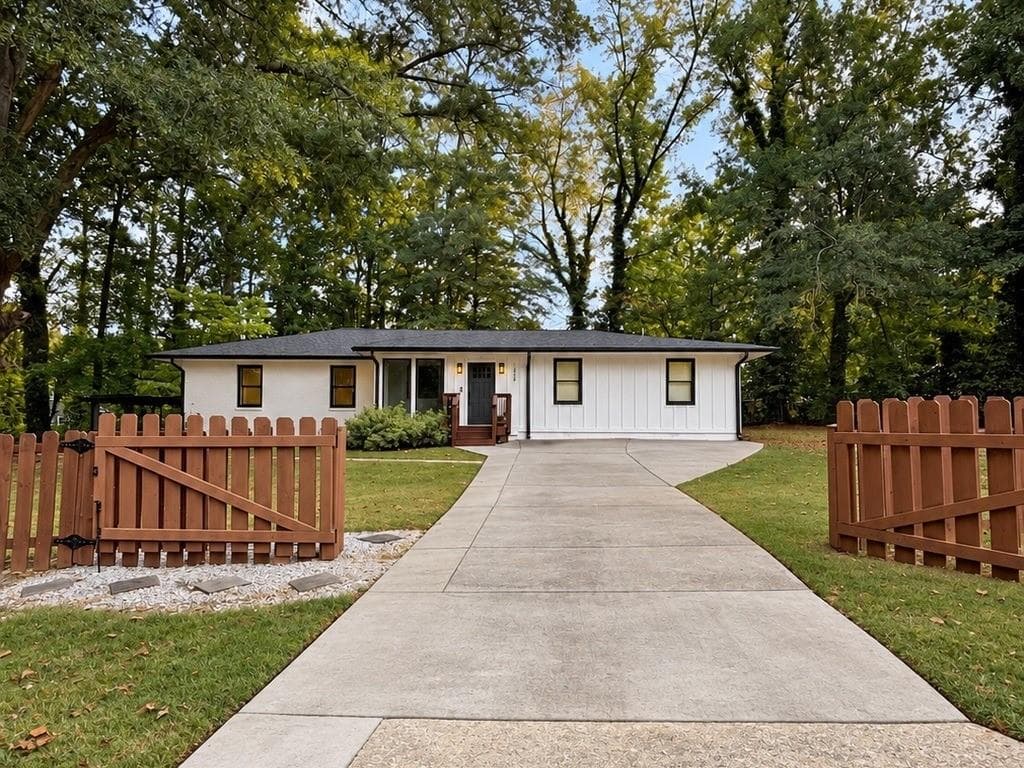 4 bedroom, 3 bathroom, 1,960 sq ft single family residence for sale at 1558 Alverado Way, Decatur, GA 30032
