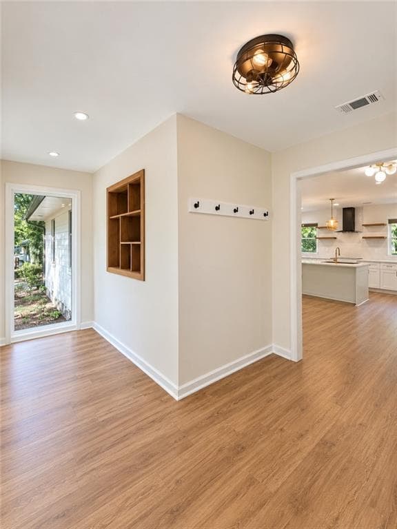 4 bedroom, 3 bathroom, 1,960 sq ft single family residence for sale at 1558 Alverado Way, Decatur, GA 30032 — photo 7