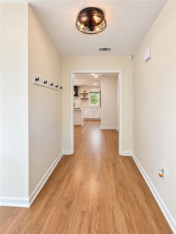 4 bedroom, 3 bathroom, 1,960 sq ft single family residence for sale at 1558 Alverado Way, Decatur, GA 30032 — photo 8