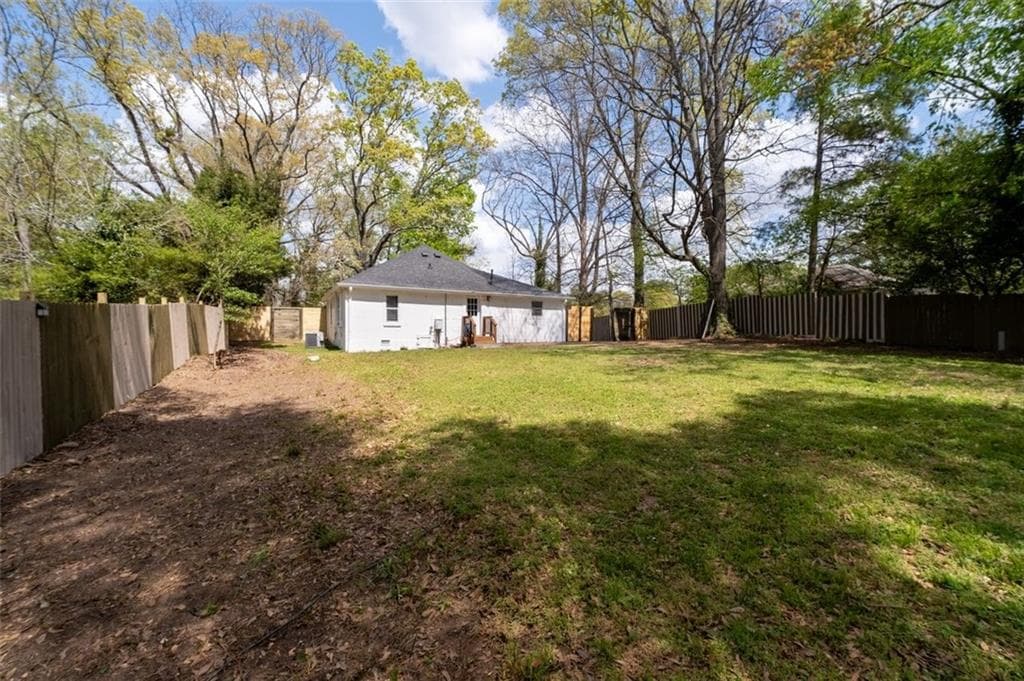 2 bedroom, 2 bathroom, 1,042 sq ft single family residence for rent at 2040 Penelope Street, Atlanta, GA 30314 for $1,850 a month — photo 10