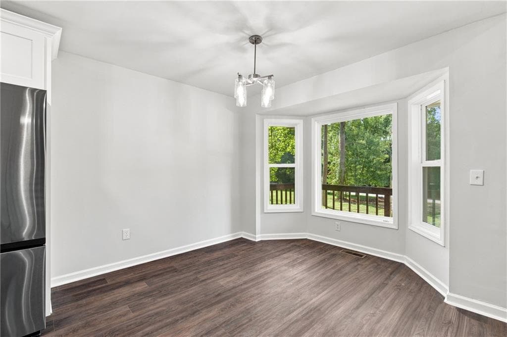 3 bedroom, 2 bathroom, 1,380 sq ft single family residence for sale at 5506 Muirwood Court, Powder Springs, GA 30127 — photo 7