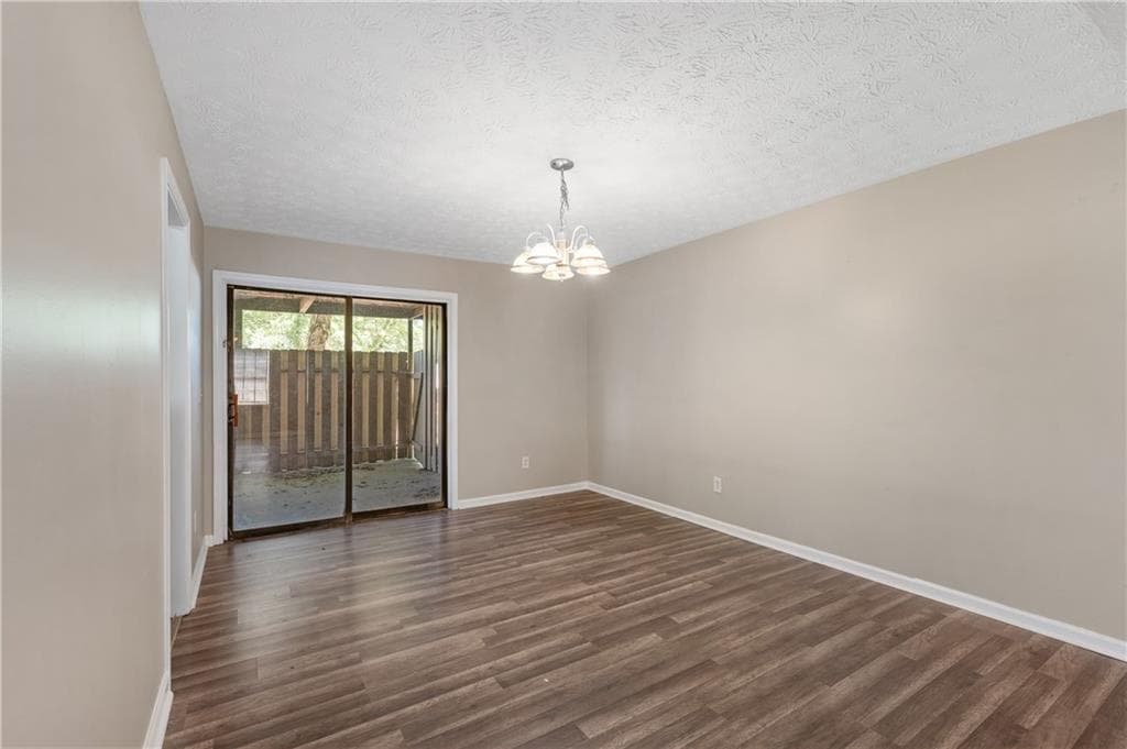 3 bedroom, 2 bathroom, 1,568 sq ft condominium for rent at 375 Winding River Drive K, Sandy Springs, GA 30350 for $1,900 a month — photo 5