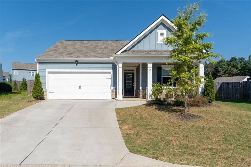 4 bedroom, 2 bathroom, 1,786 sq ft single family residence under contract at 73 Valleywood Court, Dawsonville, GA 30534