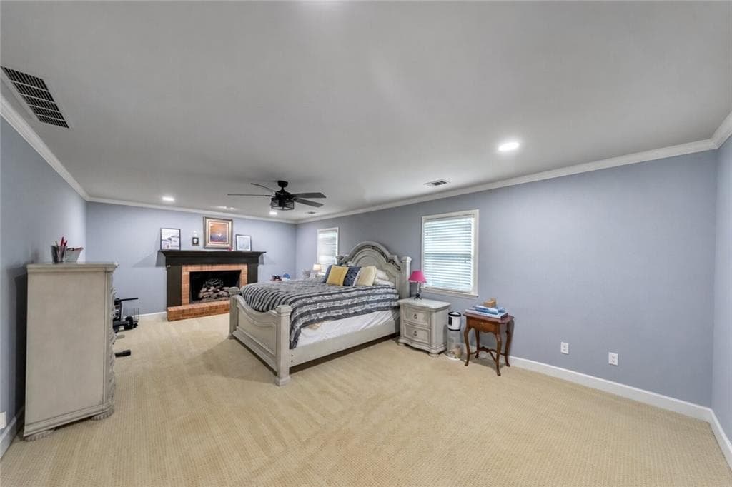 4 bedroom, 3 bathroom, 2,952 sq ft single family residence for sale at 573 N Palisades Circle, Marietta, GA 30067 — photo 5