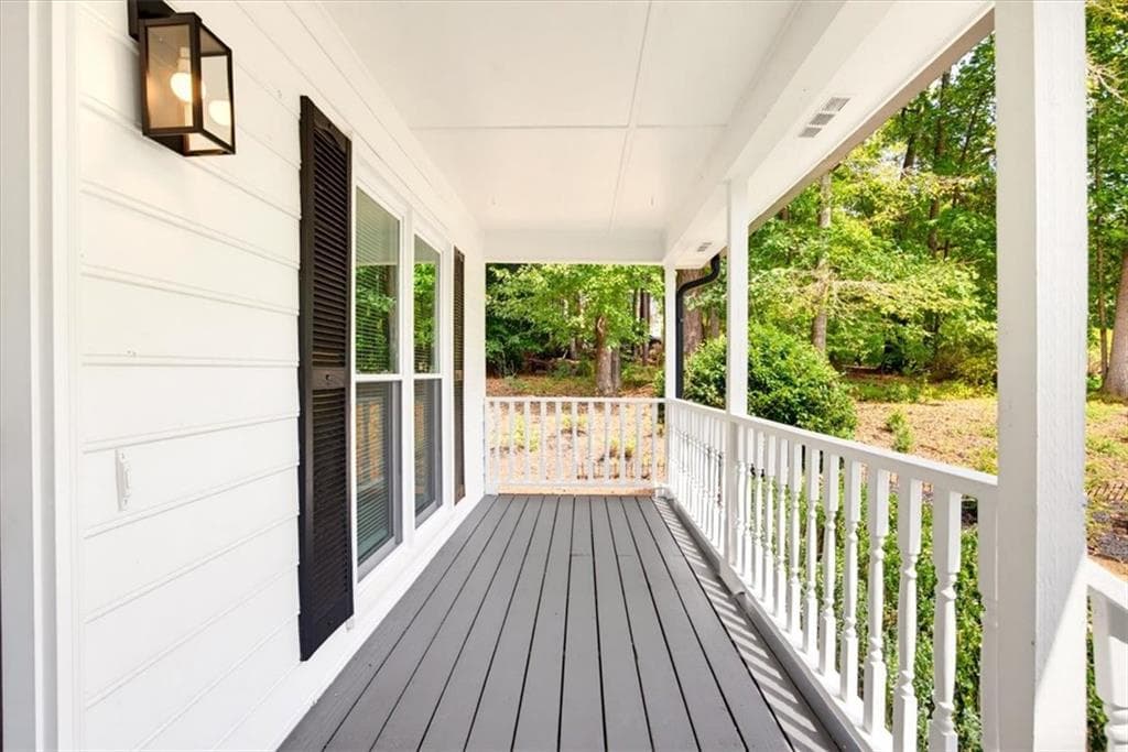 4 bedroom, 2 bathroom, 1,972 sq ft single family residence for sale at 4885 Muirwood Drive, Powder Springs, GA 30127 — photo 4