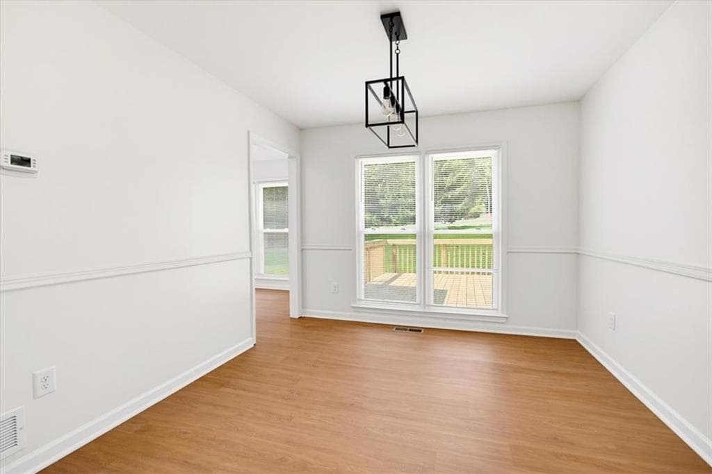 4 bedroom, 2 bathroom, 1,972 sq ft single family residence for sale at 4885 Muirwood Drive, Powder Springs, GA 30127 — photo 10