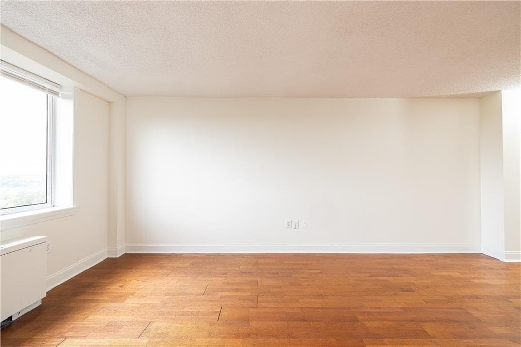 1 bedroom, 1 bathroom, 837 sq ft condominium for sale at 2479 Peachtree Road 1706, Atlanta, GA 30305 — photo 7
