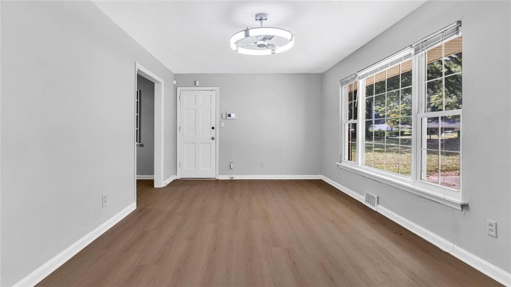 3 bedroom, 1 bathroom, 1,200 sq ft single family residence for rent at 2726 Hollywood Drive, Decatur, GA 30033 for $2,200 a month — photo 2