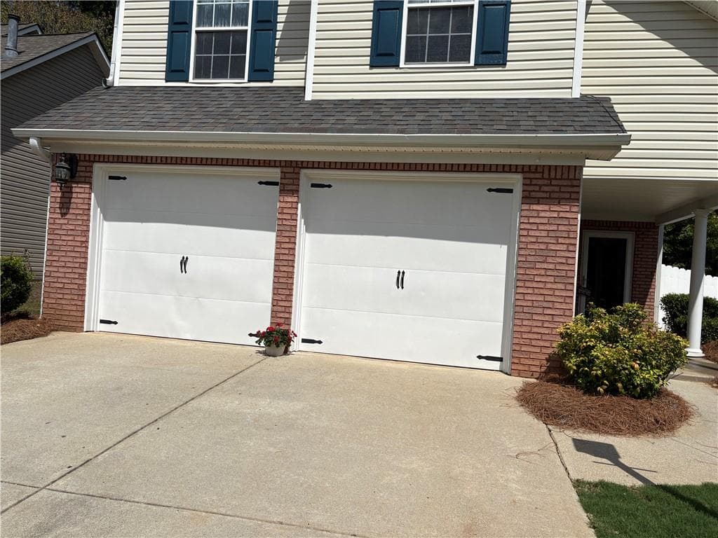 3 bedroom, 3 bathroom, 1,916 sq ft single family residence under contract at 2518 Centennial Commons View, Acworth, GA 30102 — photo 3
