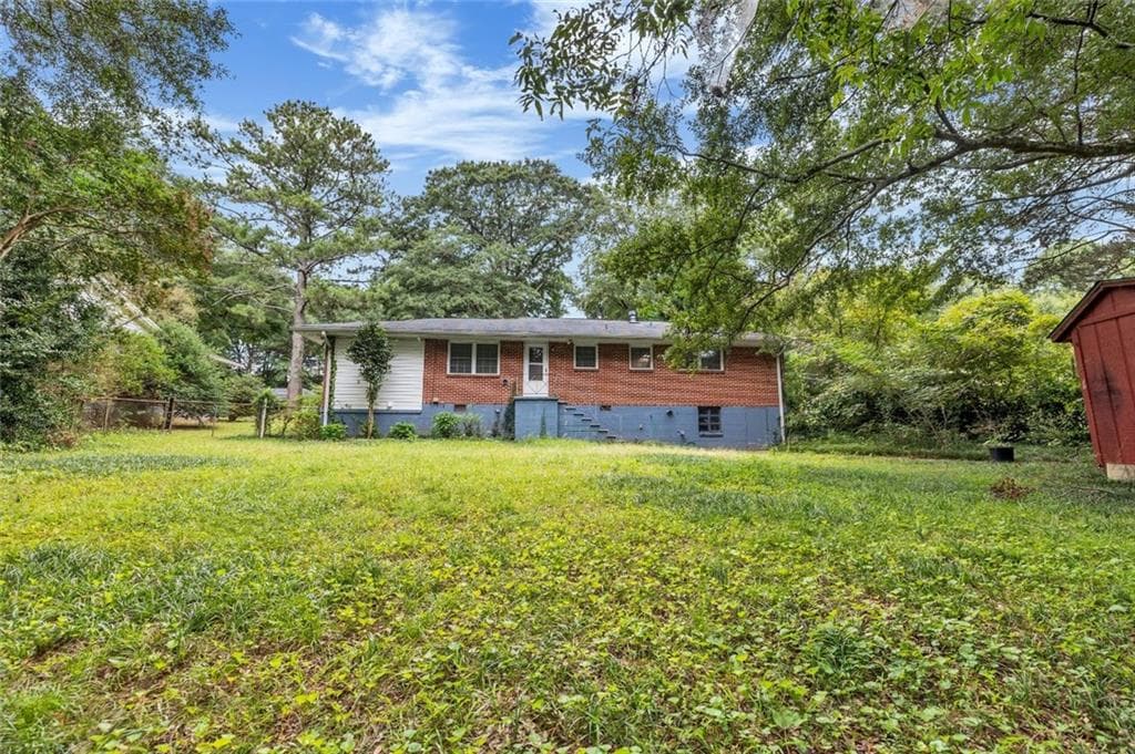 3 bedroom, 1 bathroom, 1,200 sq ft single family residence for rent at 2726 Hollywood Drive, Decatur, GA 30033 for $2,200 a month — photo 9