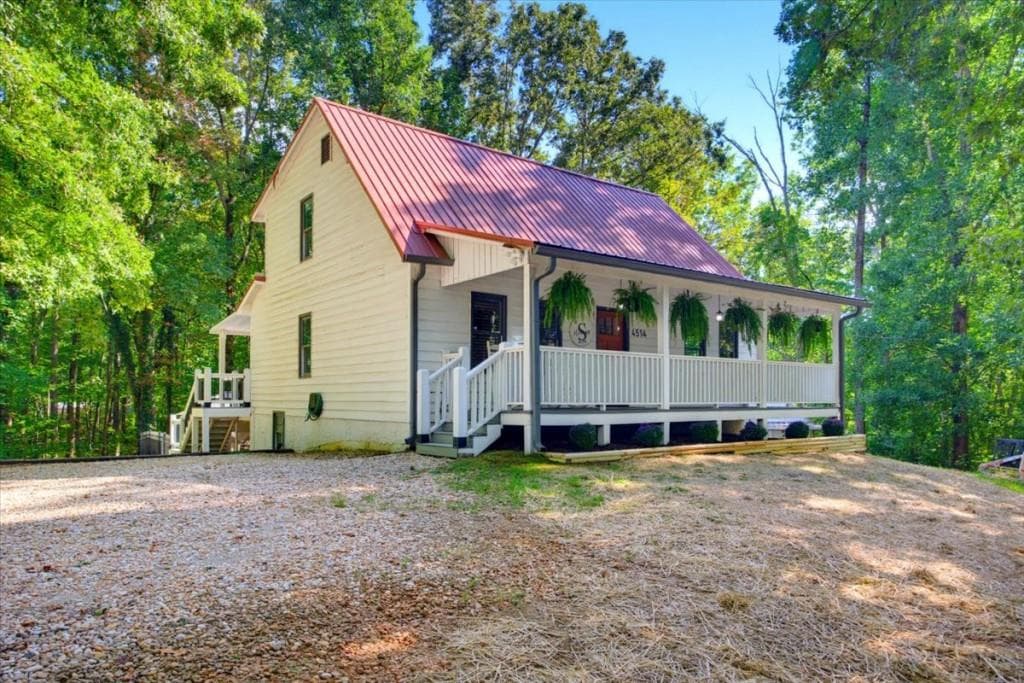 4 bedroom, 4 bathroom, 2,800 sq ft single family residence under contract at 4514 Gulledge Road, Dallas, GA 30132 — photo 3