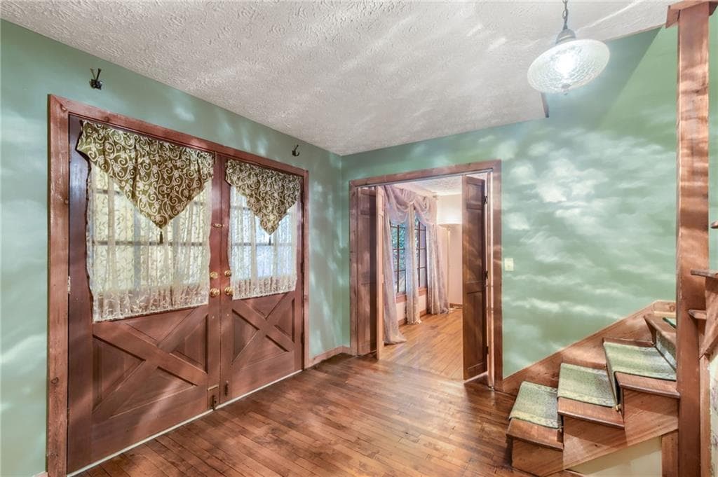 4 bedroom, 4 bathroom, 2,714 sq ft single family residence for sale at 1996 Thomas Road, Canton, GA 30115 — photo 9