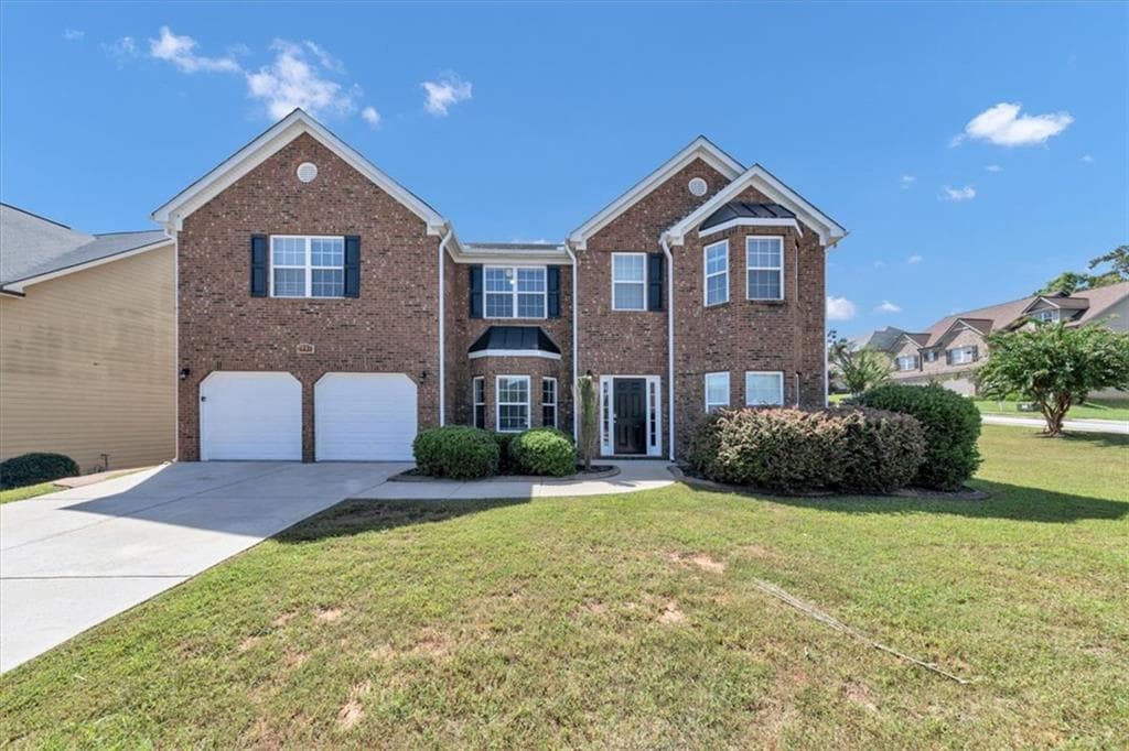 5 bedroom, 4 bathroom, 4,372 sq ft single family residence under contract at 2601 Muskeg Court, Atlanta, GA 30331