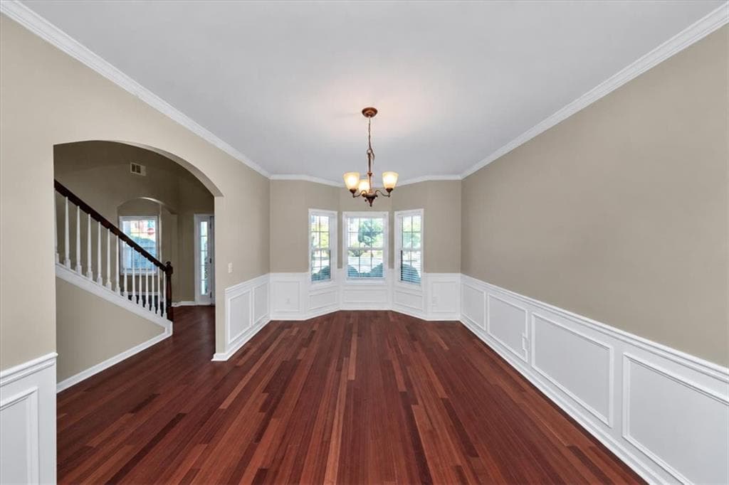 5 bedroom, 4 bathroom, 4,372 sq ft single family residence under contract at 2601 Muskeg Court, Atlanta, GA 30331 — photo 8
