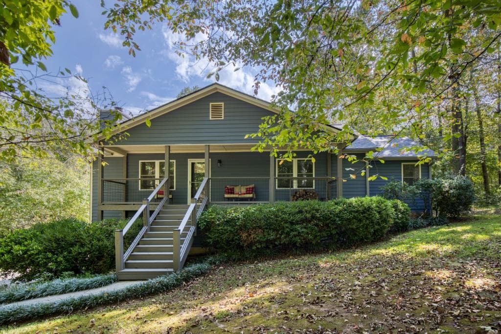 3 bedroom, 2 bathroom, 1,522 sq ft single family residence under contract at 426 Jay Moss Lane, Talking Rock, GA 30175