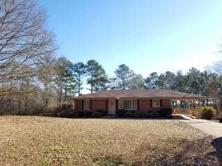 3 bedroom, 2 bathroom, 1,220 sq ft single family residence for sale at 1829 Hardman Lane, Woodstock, GA 30188 — photo 9