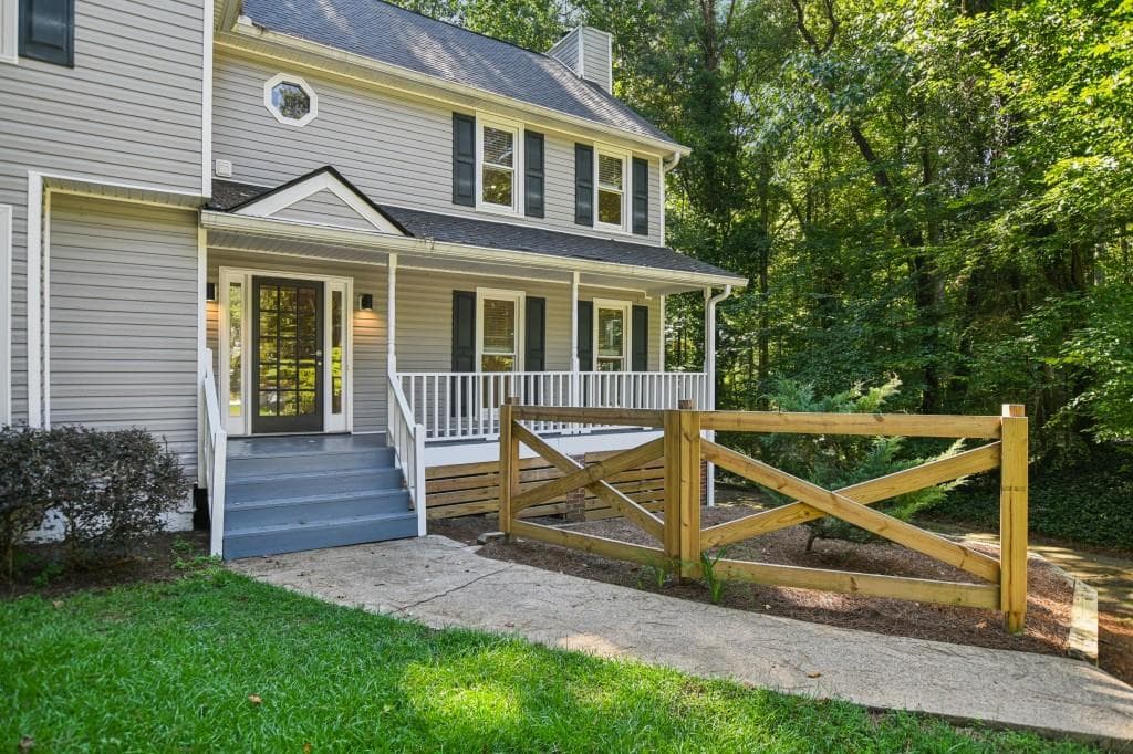 5 bedroom, 5 bathroom, 3,168 sq ft single family residence for rent at 2799 Brookcliff Landing, Marietta, GA 30062 for $3,900 a month — photo 2