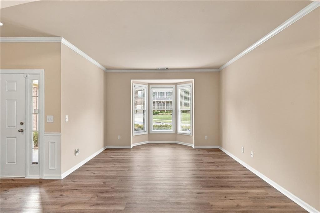 4 bedroom, 3 bathroom, 2,735 sq ft single family residence for sale at 3026 Levinshire Way, Dacula, GA 30019 — photo 5
