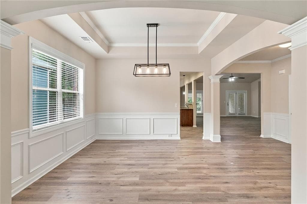4 bedroom, 3 bathroom, 2,735 sq ft single family residence for sale at 3026 Levinshire Way, Dacula, GA 30019 — photo 8