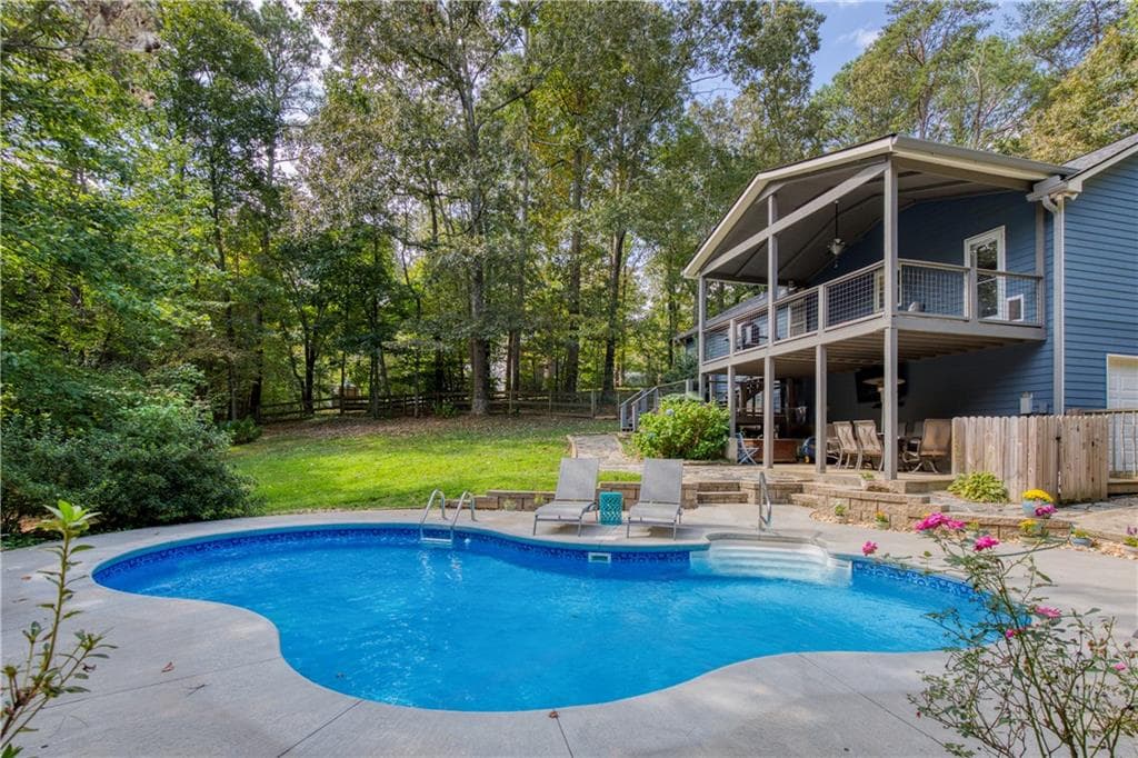 3 bedroom, 2 bathroom, 1,522 sq ft single family residence under contract at 426 Jay Moss Lane, Talking Rock, GA 30175 — photo 8