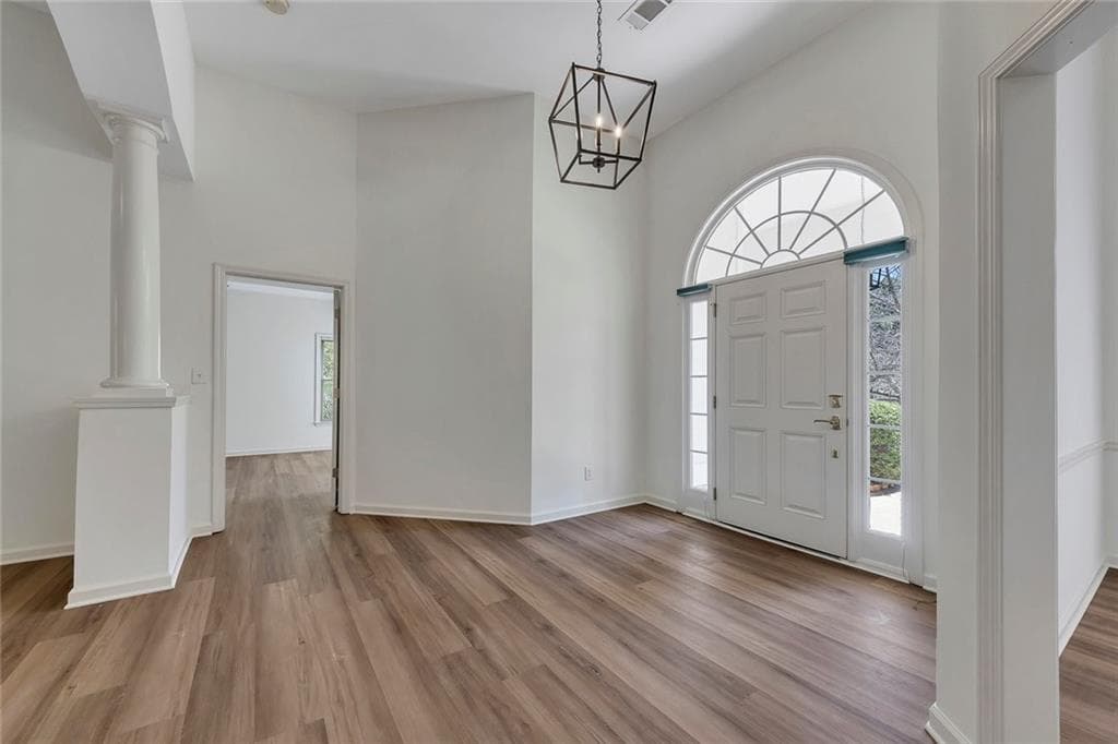 3 bedroom, 2 bathroom, 2,250 sq ft single family residence under contract at 457 Crestview Drive, Dallas, GA 30157 — photo 4