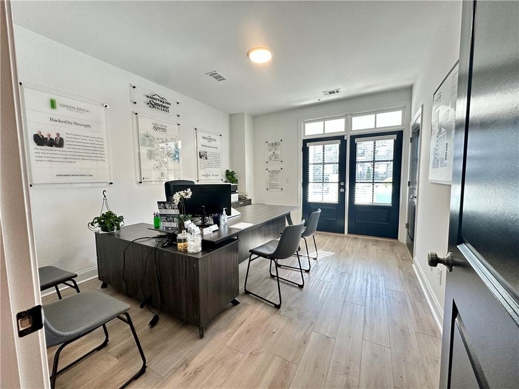 3 bedroom, 4 bathroom, 1,703 sq ft condominium for sale at 536 Alice Way D6, Cumming, GA 30040 — photo 3