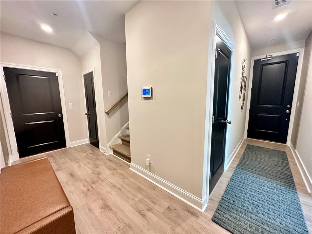 3 bedroom, 4 bathroom, 1,703 sq ft condominium for sale at 536 Alice Way D6, Cumming, GA 30040 — photo 6
