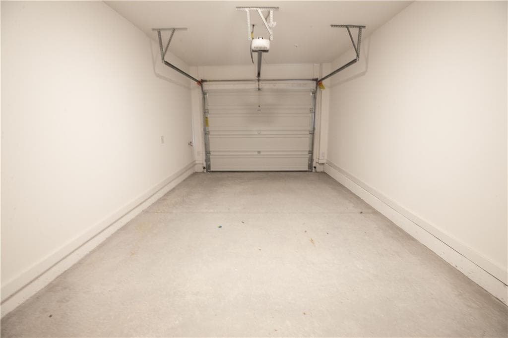 3 bedroom, 4 bathroom, 1,703 sq ft condominium for sale at 536 Alice Way D6, Cumming, GA 30040 — photo 9