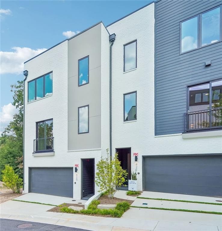 4 bedroom, 4 bathroom, 3,140 sq ft townhouse for sale at 420 Cedar Dust Drive, Decatur, GA 30030 — photo 3