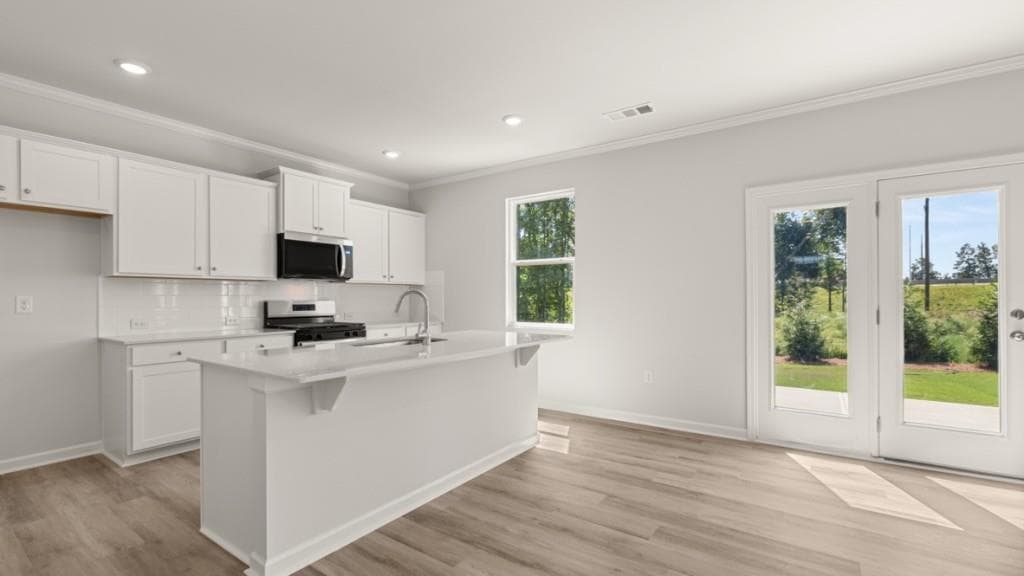 4 bedroom, 3 bathroom, 2,340 sq ft single family residence under contract at 51 Lambton Place, Braselton, GA 30517 — photo 3