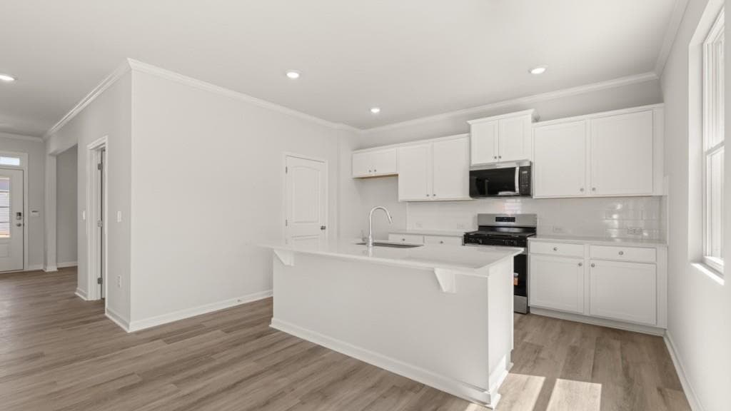 4 bedroom, 3 bathroom, 2,340 sq ft single family residence under contract at 51 Lambton Place, Braselton, GA 30517 — photo 6