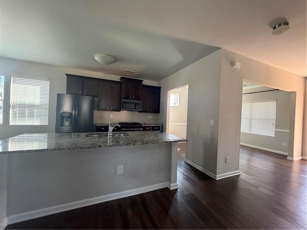 3 bedroom, 3 bathroom, 2,148 sq ft single family residence for sale at 428 Blue Sky Circle, Acworth, GA 30102 — photo 9